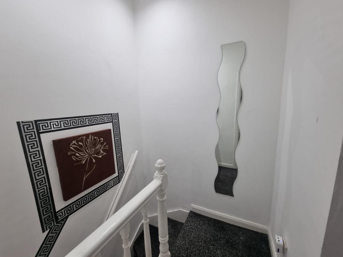 *A!S* Setup For Your Most Amazing Relaxed Stay + Free Parking + Free Fast Wifi * Leeds  Exteriör bild