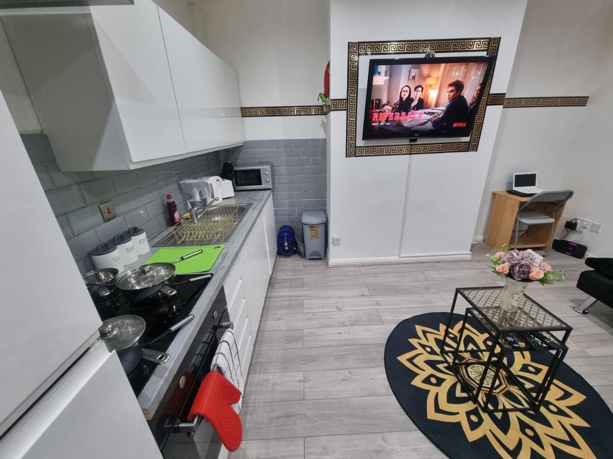 *A!S* Setup For Your Most Amazing Relaxed Stay + Free Parking + Free Fast Wifi * Leeds  Exteriör bild