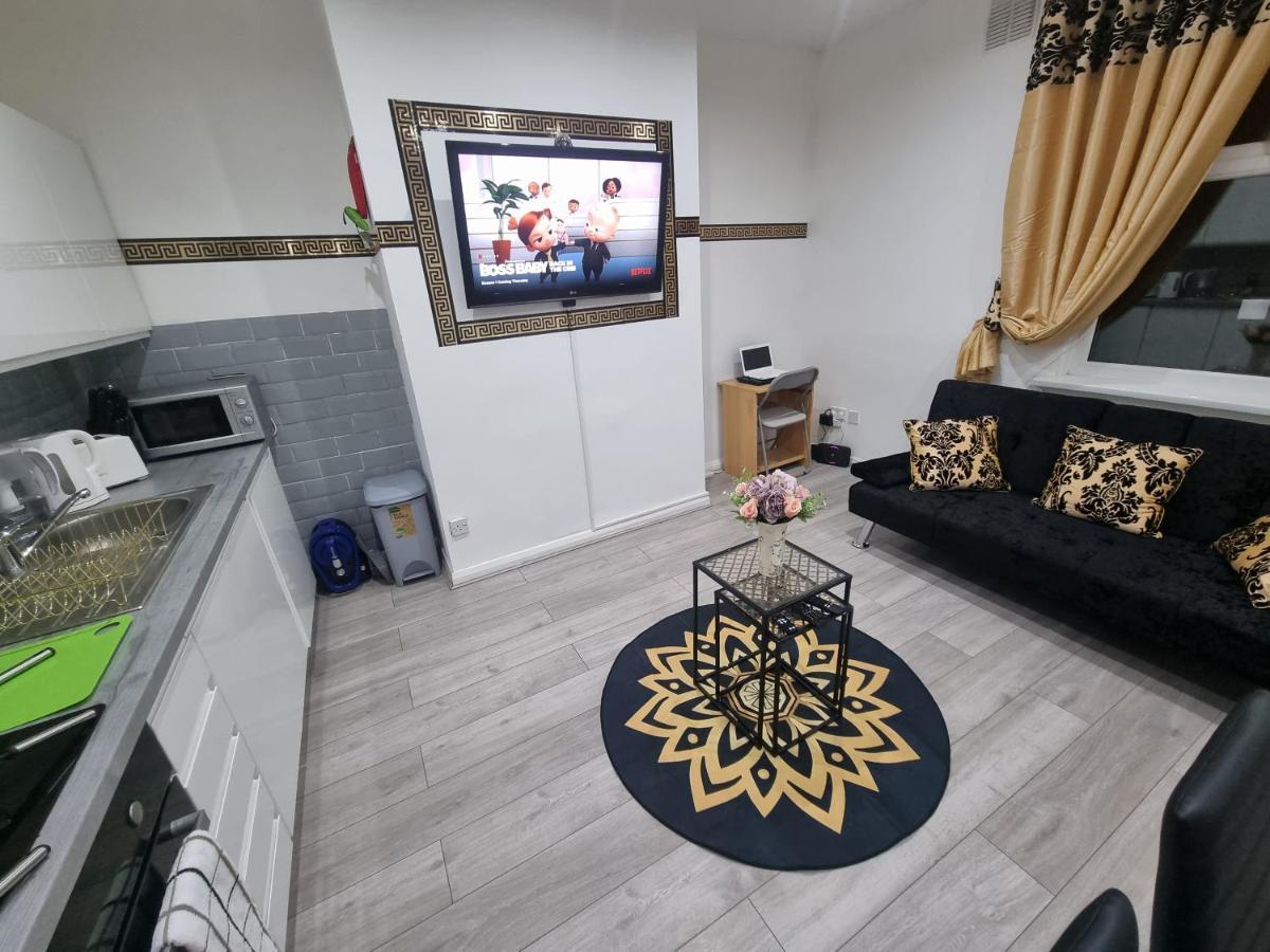 *A!S* Setup For Your Most Amazing Relaxed Stay + Free Parking + Free Fast Wifi * Leeds  Exteriör bild